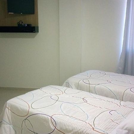 Hotel Silver Gold Dois Vizinhos Bagian luar foto