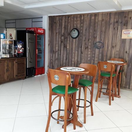 Hotel Silver Gold Dois Vizinhos Bagian luar foto