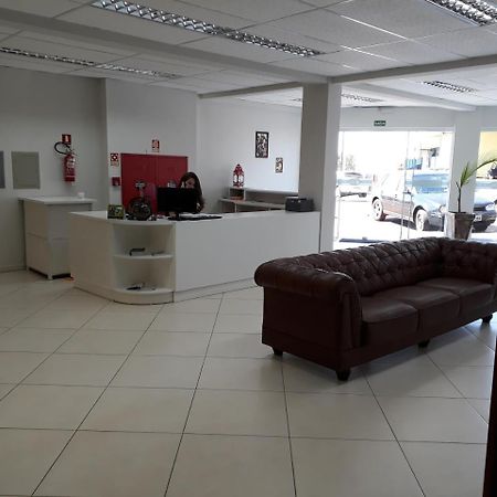 Hotel Silver Gold Dois Vizinhos Bagian luar foto