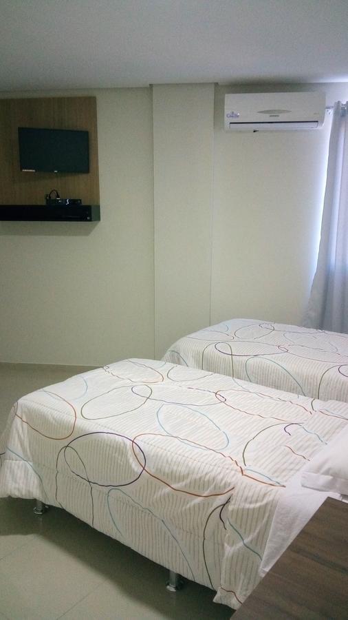 Hotel Silver Gold Dois Vizinhos Bagian luar foto